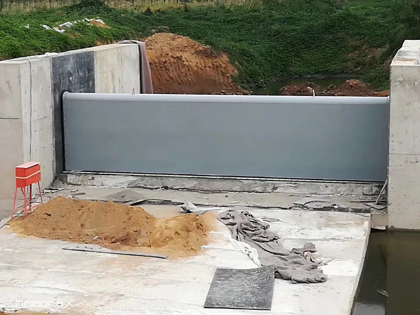 Һ��䓉άF(xi��n)��(ch��ng)�D1-2